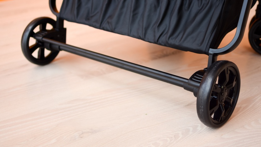 zoe twin+ - the brake bar on the twin+ is sandal foot-friendly, but it requires...