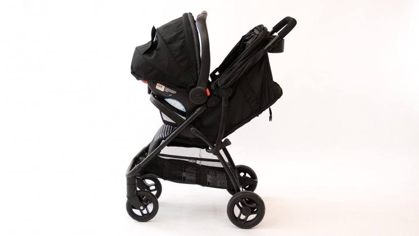 graco nimblelite - the nimblelite works with "click connect" infant car seats from graco.
