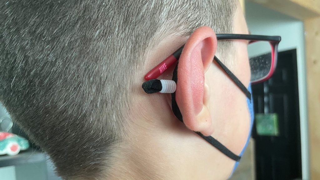 kids mask - the halidodo has adjustable ear straps and fits snuggly on the...