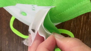 The KN95 masks all had 5 layers when we cut them open to check.