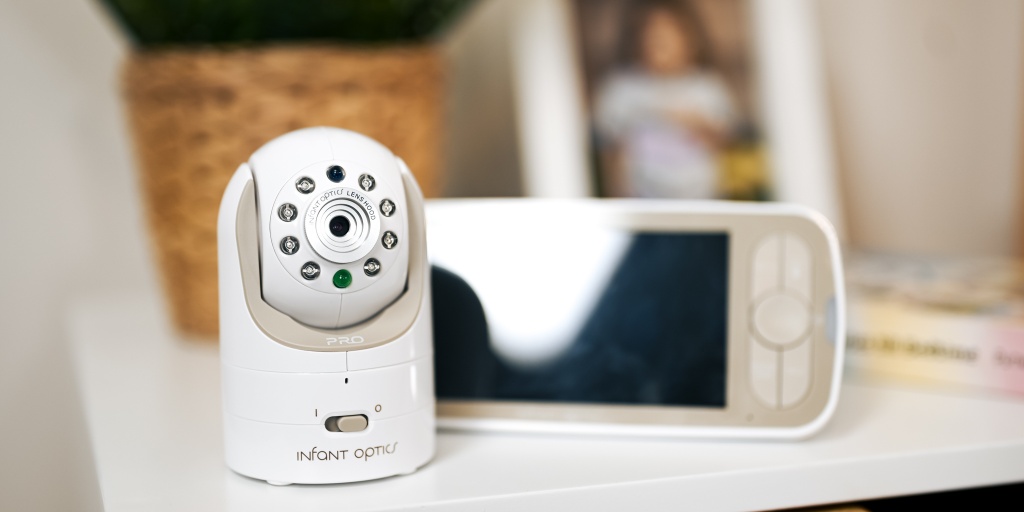 Infant Optics DXR-8 Pro Baby Monitor Review