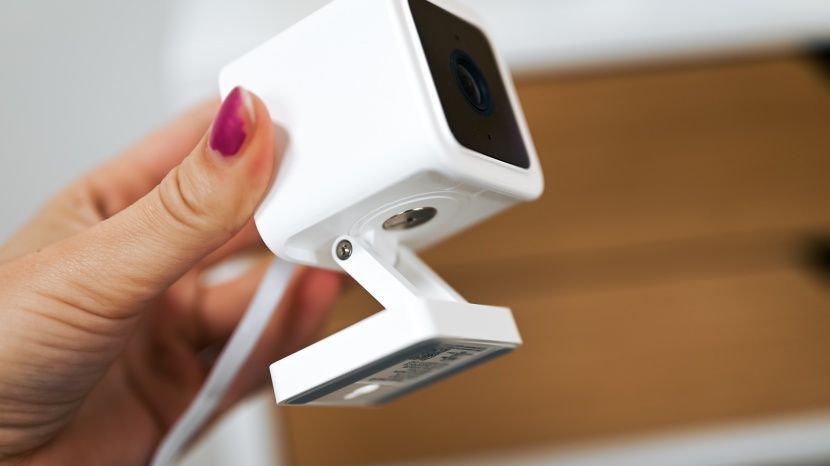 wyze cam v3 - the wyze has a magnet on the bottom for easy installation outside...