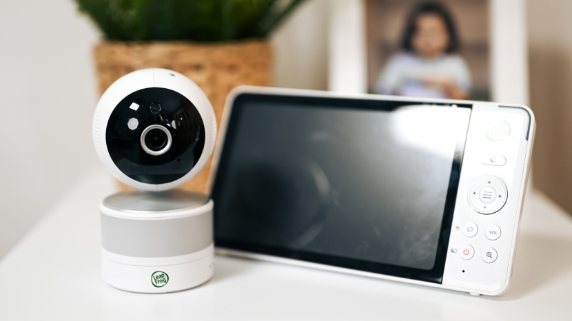 video monitor - the leapfrog comes with a good size parent device and remote...