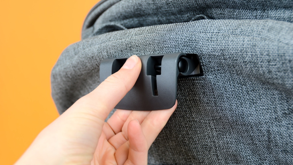 evenflo pivot xpand double - the evenflo seats can recline with the lift of a lever.