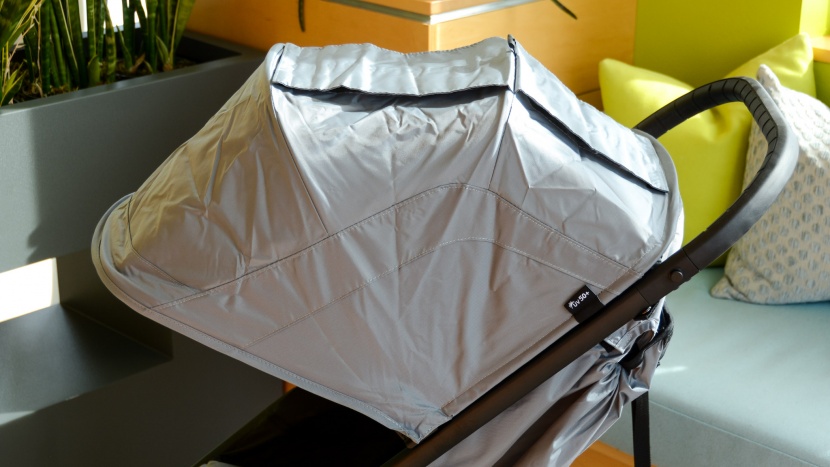 baby jogger city mini 2 - the mini 2 canopy is large and has 2 windows so you can see little...