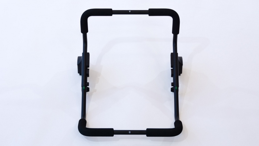the loop car seat adapter for the mini 2 is easy to assemble and...