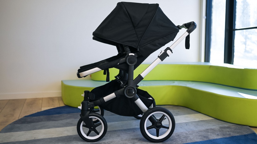 bugaboo donkey5 - the donkey could be easier to use and struggled somewhat compared to...