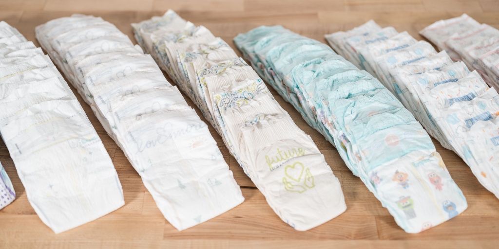4 samples of pingo baby diapers xl size 6 (15-30 kg) (bigger than pampers)