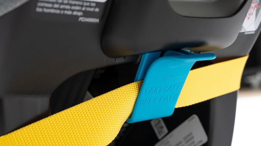 the back of the city go2 carrier has a color-coded clip for the...