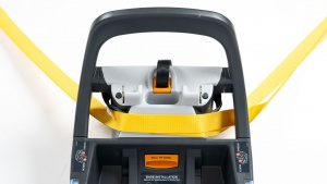 The belt pathway on the Fit 2 is wide open and easy to use and see.