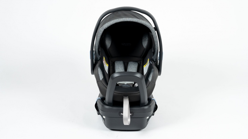 peg perego primo viaggio 4-35 nido - the nido comfort and quality aren't terrible, but it doesn't stand...