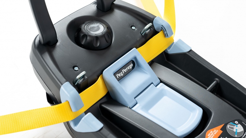 we like that the nido belt path is open and easily visible without...