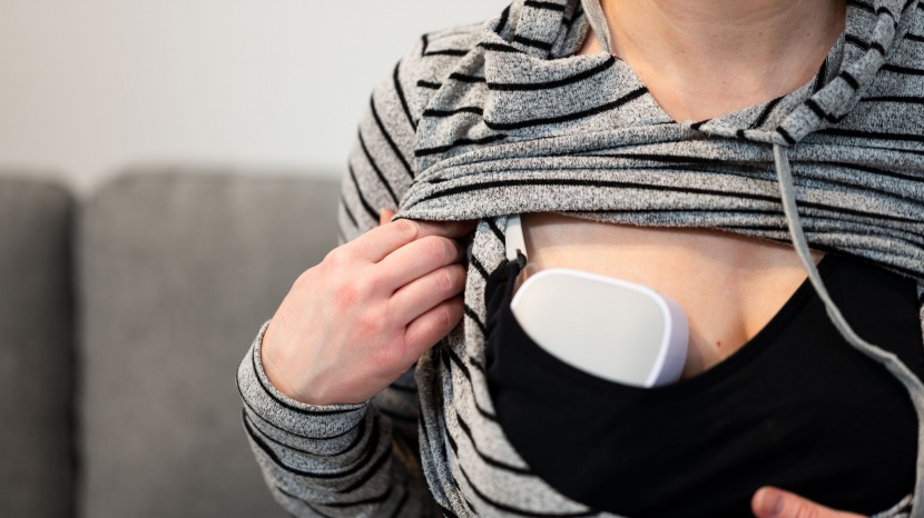 momcozy s9 wearable breast pump - the momcozy fit well in our tester&#039;s bra without issues, but it&#039;s a...
