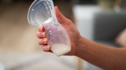 Haakaa Gen 1 Review (Unlike other breast pumps in our review, the Haakaa is a passive letdown system known for its simplicity and silent...)