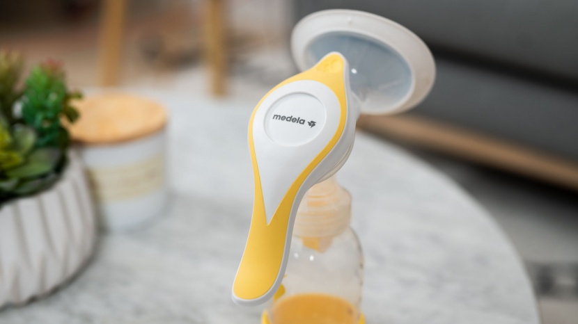 medela harmony with flex - the medela harmony handle isn&#039;t as comfortable as some manual pumps...