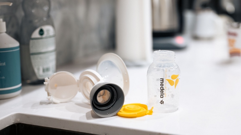 cleaning the medela pump in style wasn't challenging.