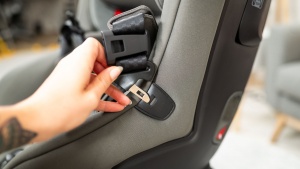 The Rvav has side retention pockets for the harness prongs to...