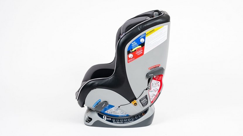 chicco nextfit zip - with an average weight, the nextfit might be too heavy for travel...