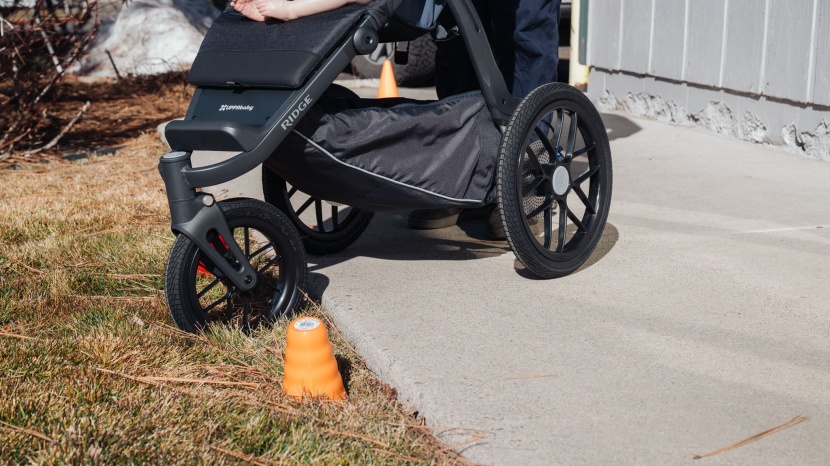 uppababy ridge - the rubber tires on the ridge help it transition from surface to...