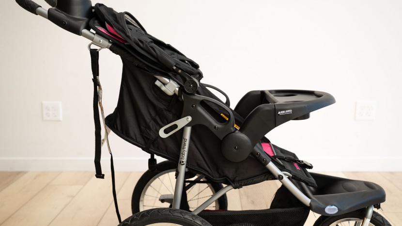 baby trend expedition - while the recline on the expedition isn't as deep as some...