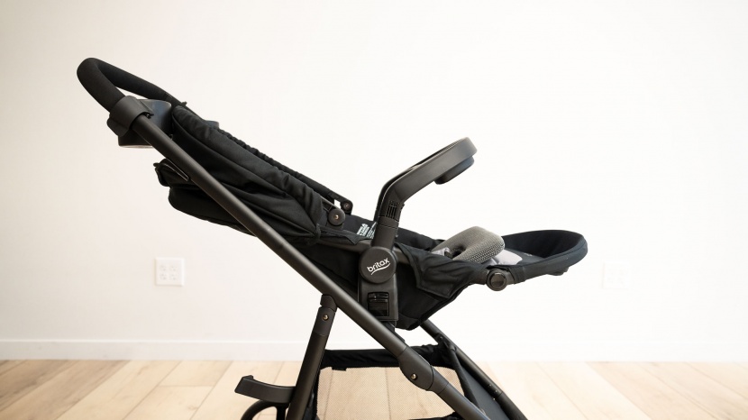 britax brook + - the brook+ has a deeper recline but not as deep as those that fold...