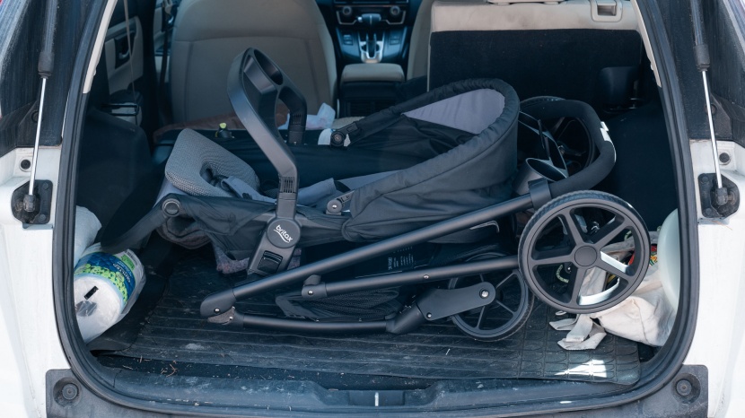 britax brook + - for a smaller stroller, we were somewhat surprised that the brook+...
