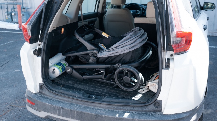 graco modes nest stroller - the graco fold is bulky given that it is one of the lightest options...