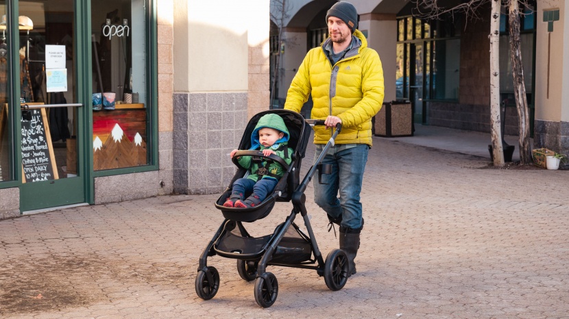 evenflo pivot xpand - we think the evenflo is a good option for growing families on a...