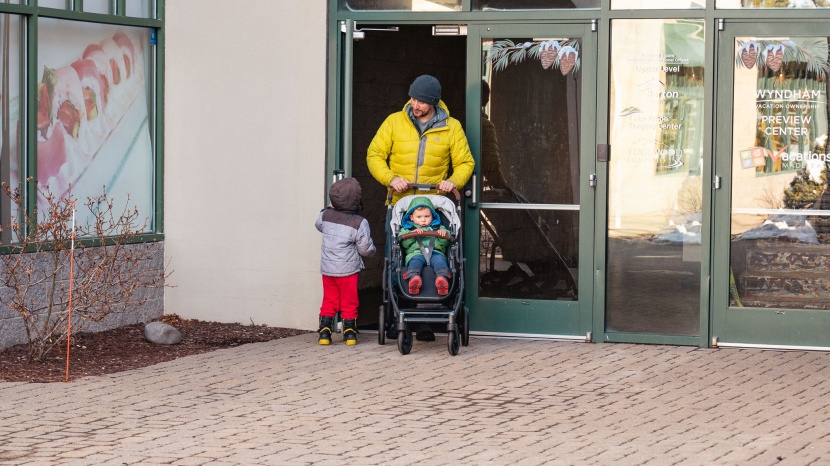 full size stroller - the best strollers are those that allow you to push on various...