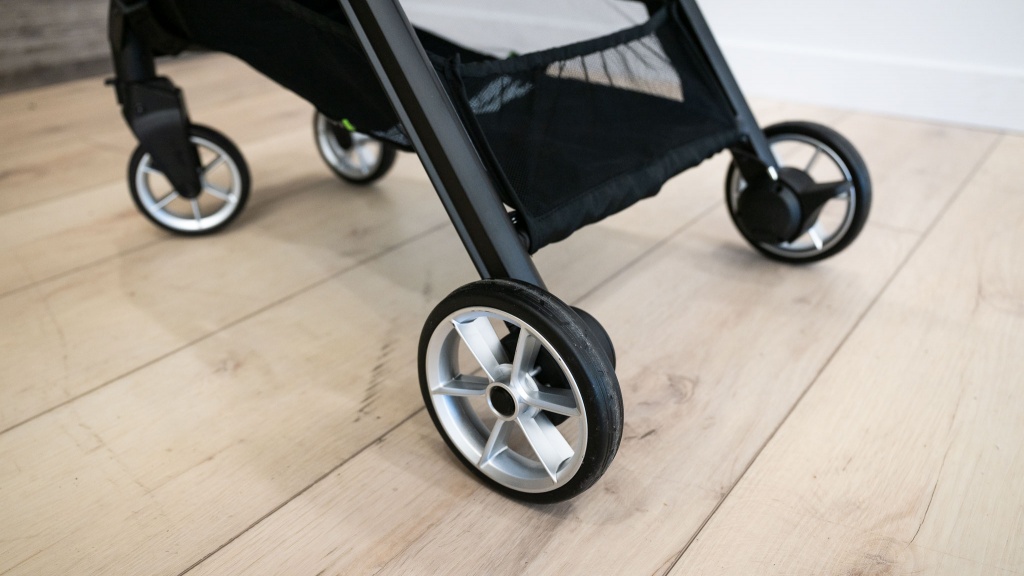 baby jogger city tour 2 single - the foam-filled plastic wheels on the baby jogger are not the best...