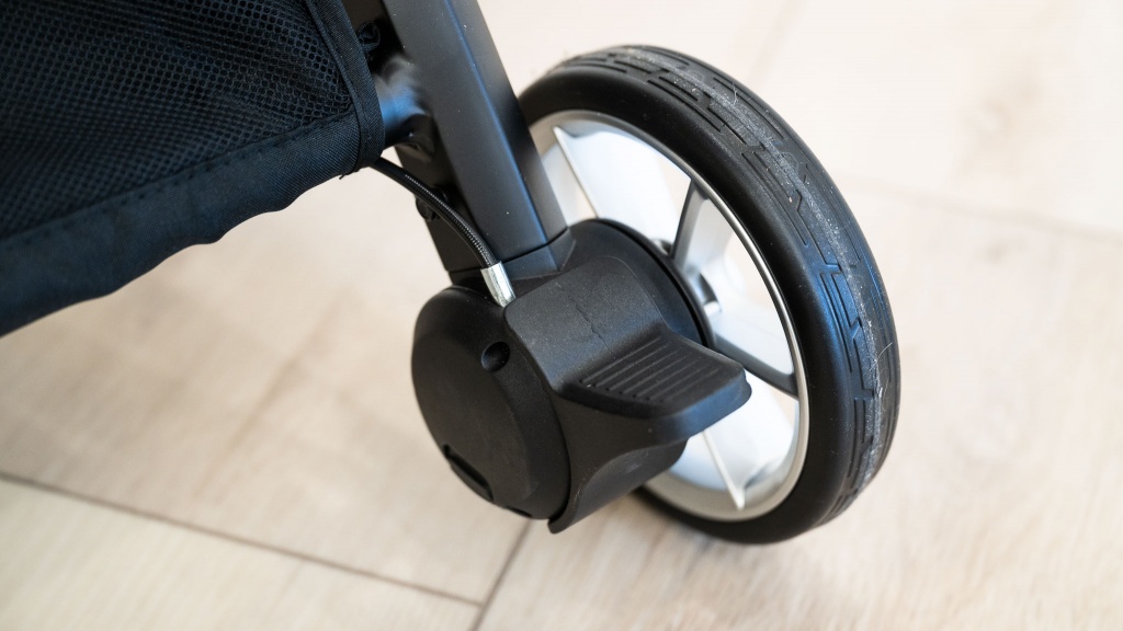 baby jogger city tour 2 single - the single-action brake pedal on the baby jogger is easy to press...