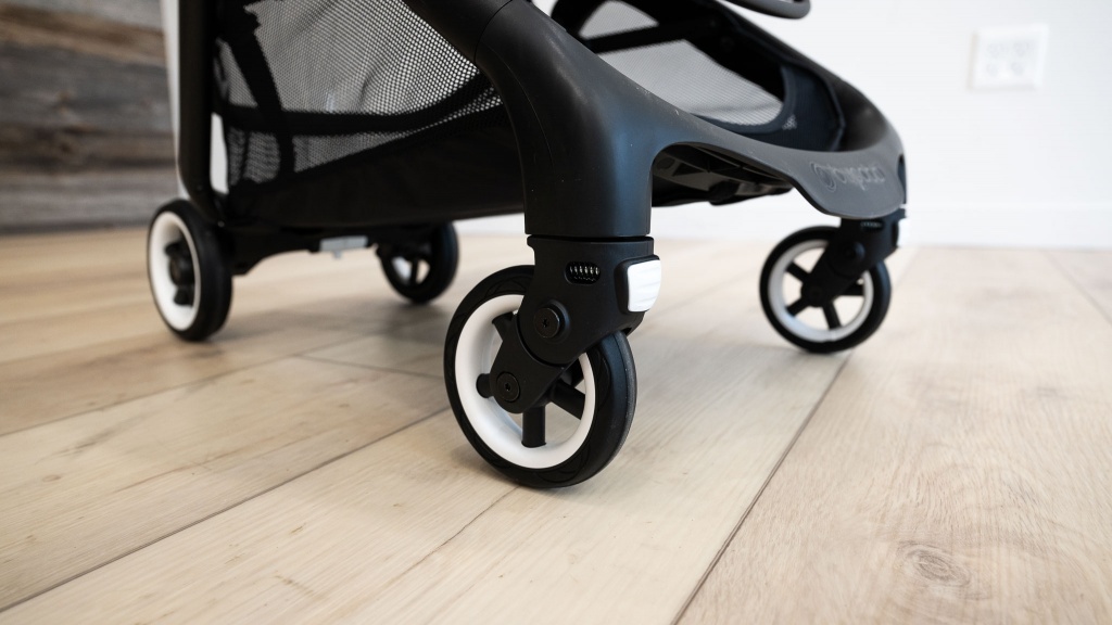 bugaboo butterfly - the overall fit and finish on the bugaboo are sleek with limited...