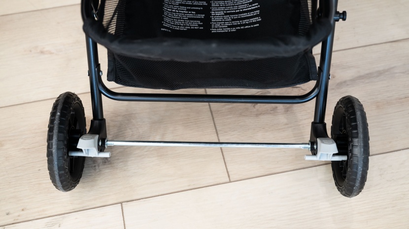 kolcraft cloud plus - the design and construction of the kolcraft are disappointing when...