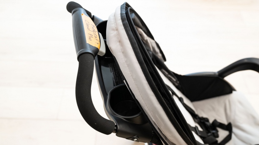 kolcraft cloud plus - the kolcraft offers features others don't like cup holders, but the...