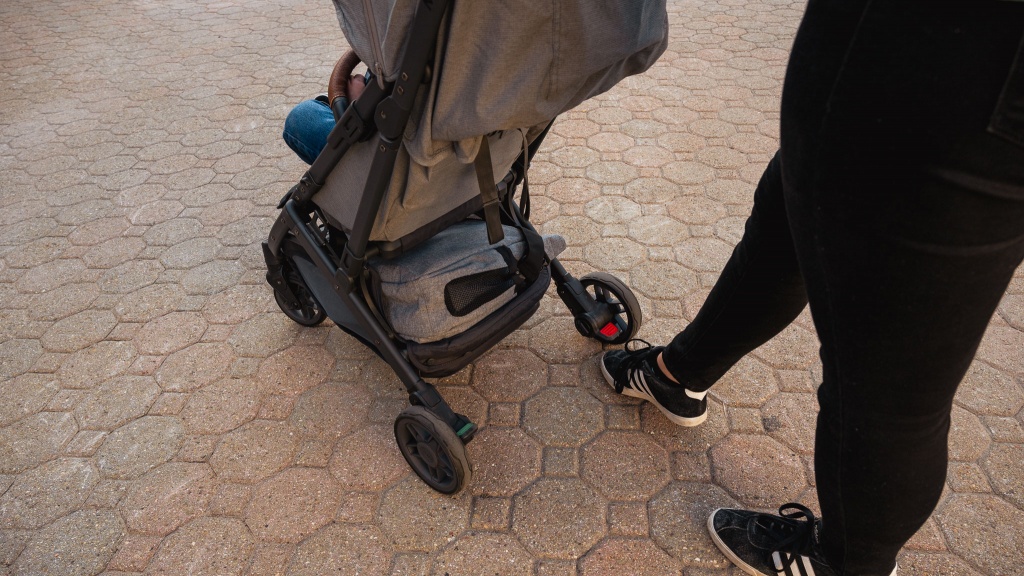 travel stroller - the minu v2 has color-coded brake pedals, so you know where you...