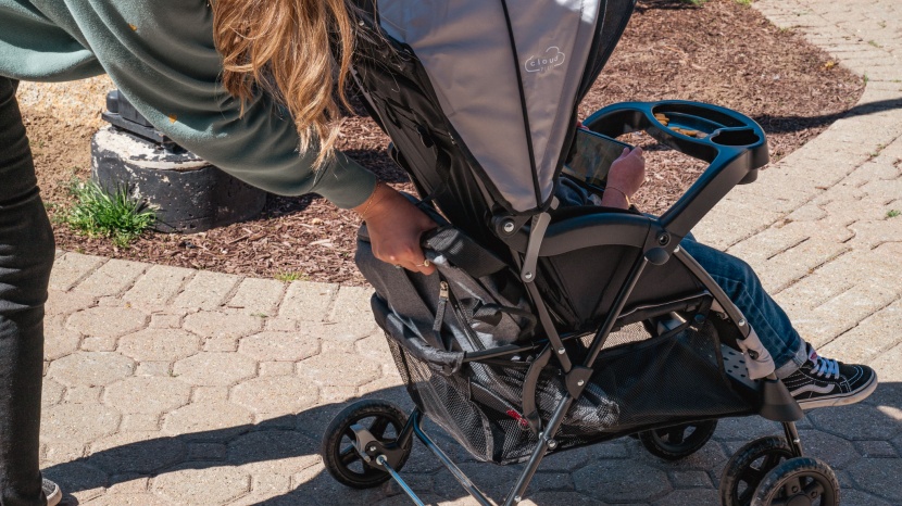 kolcraft cloud plus - the storage bin on the kolcraft is rigid, making it harder to access...