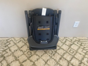 Baby Jogger City Bistro folded