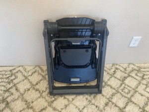 Baby Jogger City Bistro folded