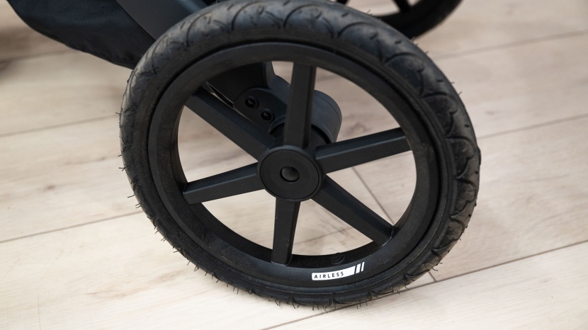 guava roam crossover - the guava&#039;s wheels are dense plastic with foam-filled, airless tires...