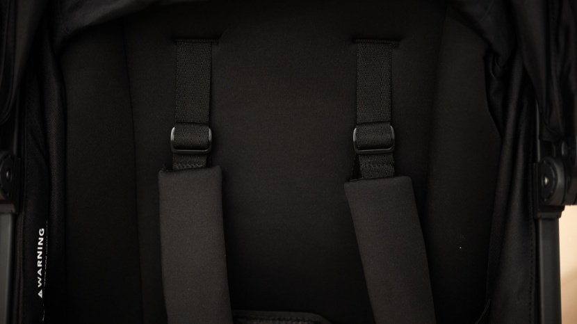 jogging stroller - you can see how the fabric on the guava is smooth and even looks...