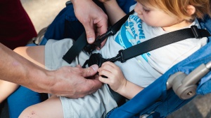 The buckle on the Zoon was easy to use, but it would be nice to have...
