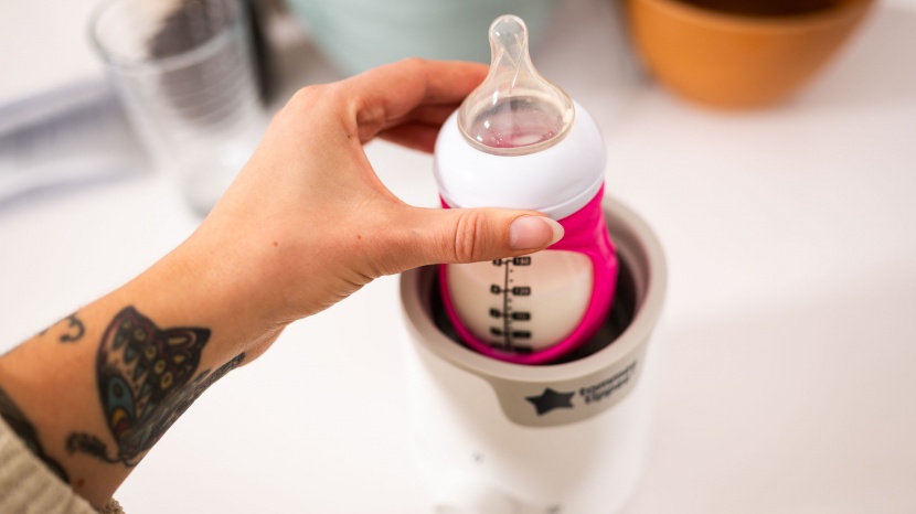 tommee tippee easi-warm - because the easi-warm can so easily and q quickly overheat milk with...