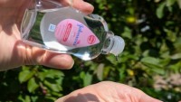 johnson's baby oil