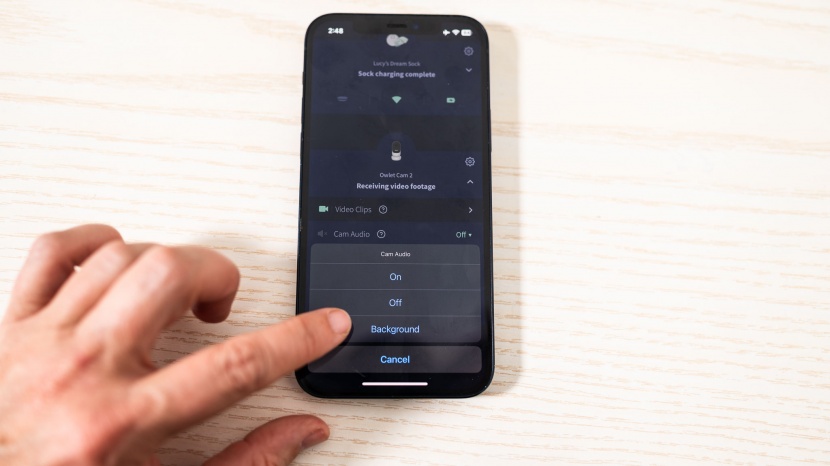 owlet dream duo 2 - you can continue to monitor your little one when using your phone...