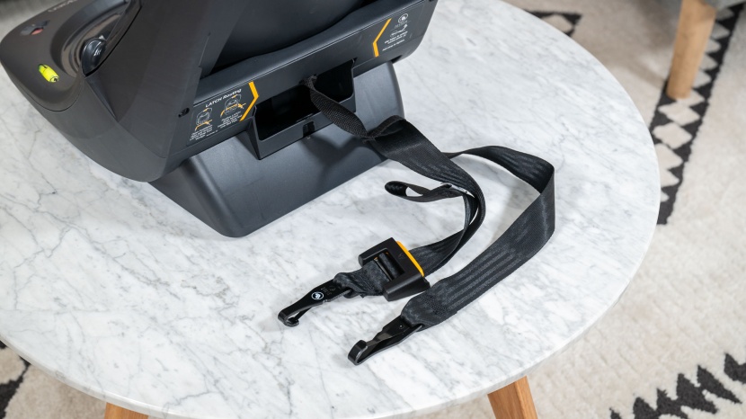 chicco fit 360 - this chicco has the hook style of latch connectors that are harder...