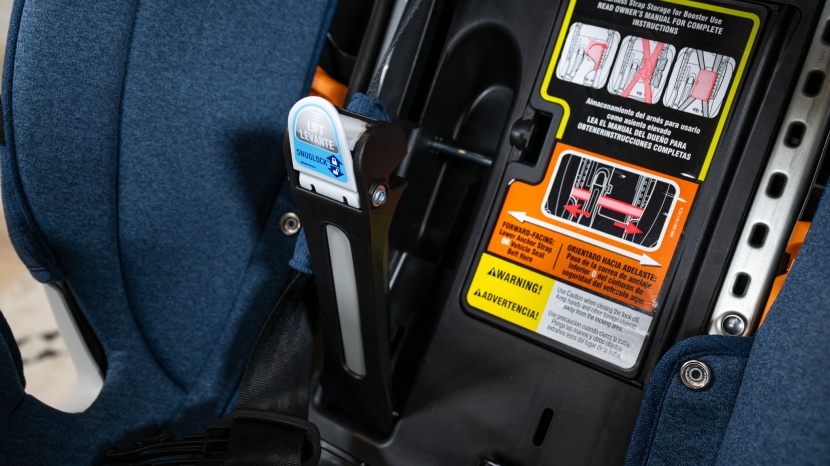 graco turn2me 3-in-1 - the snuglock on the turn2me is easy to operate and has a diagram to...