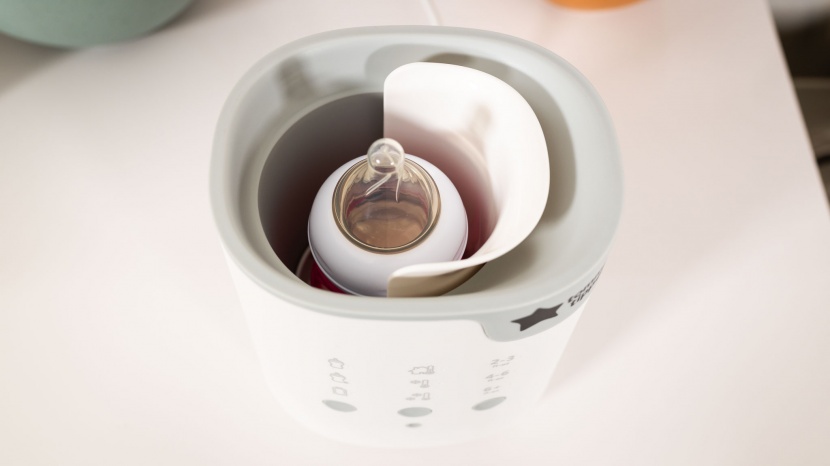 the multiwarm has a bottle basket that makes it easier to get the...