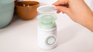 The Momcozy comes with a lid for the heating component to help keep...