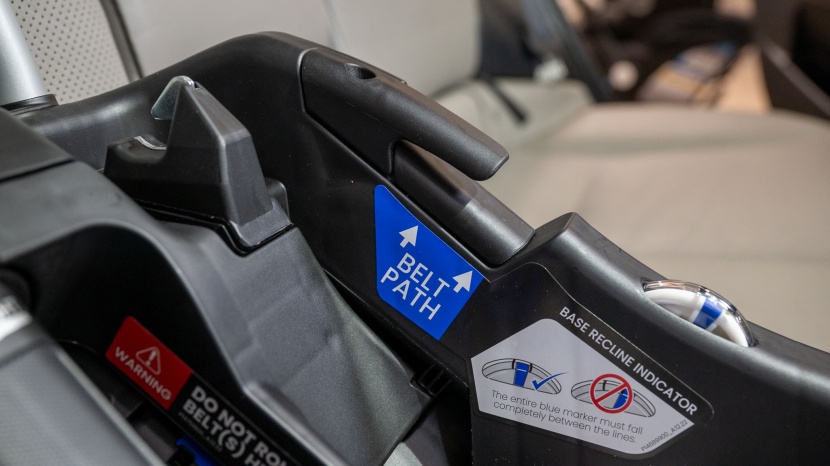 britax willow s - the belt path on the willow base is clearly marked.