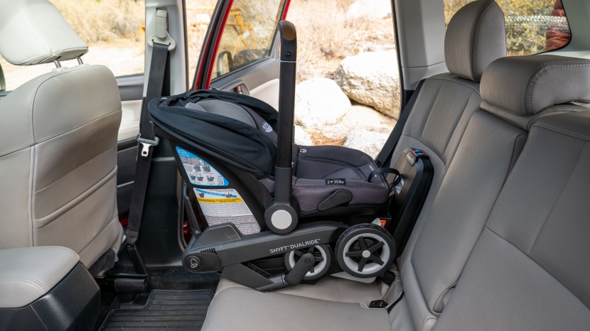 evenflo shyft dualride - the shyft is easy enough to install using the latch system.